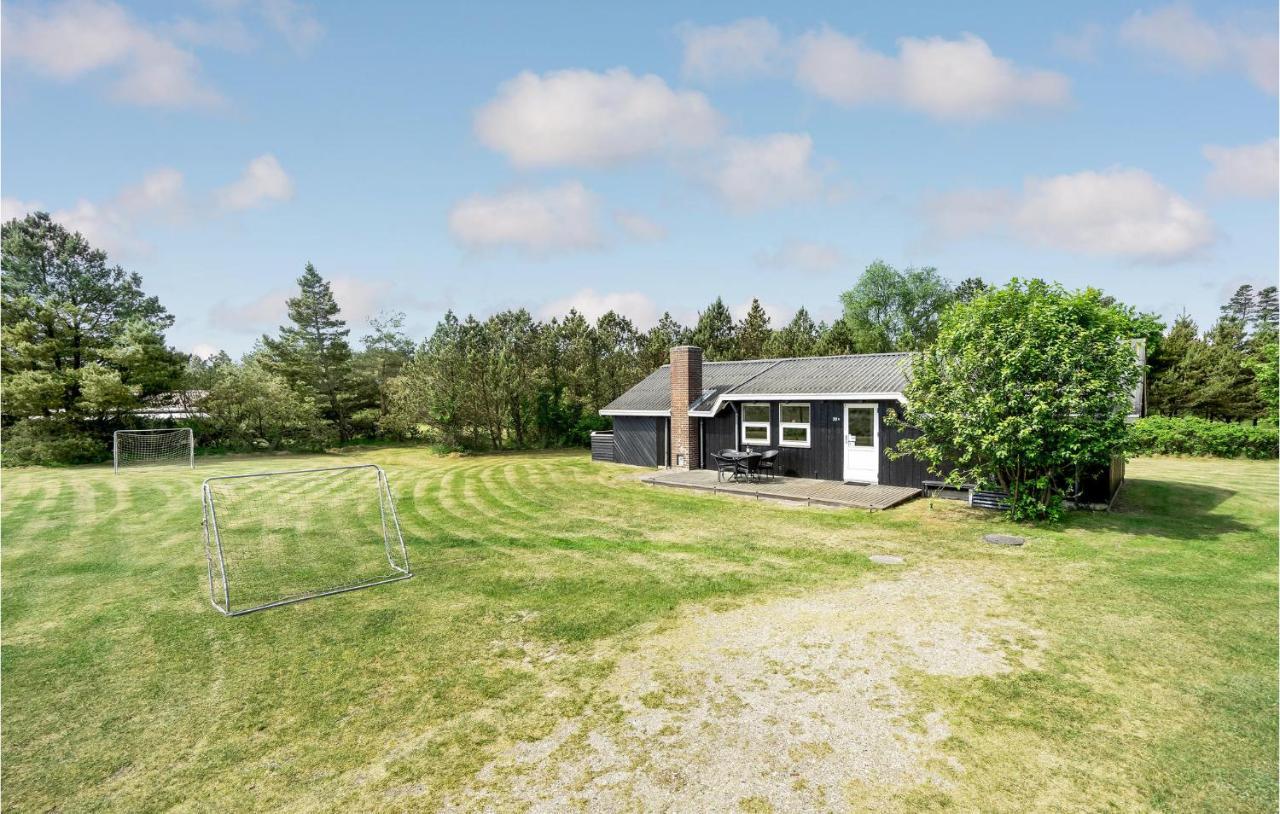 Amazing Home In Blavand With Wifi Eksteriør billede